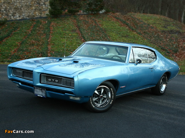 Images of Pontiac GTO Hardtop Coupe 1968 (640 x 480)
