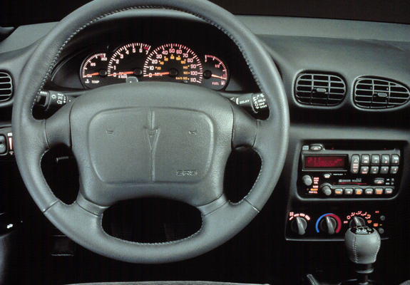 Pontiac Sunfire GT Coupe 1999–2003 pictures