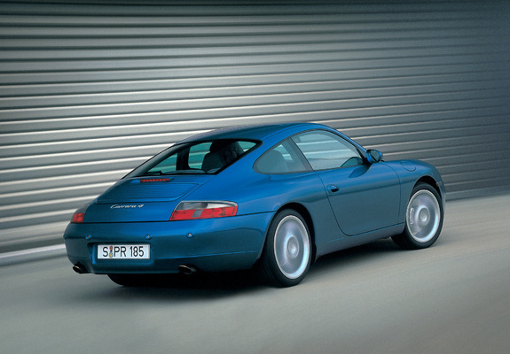 Images of Porsche 911 Carrera 4 Coupe (996) 1998–2001