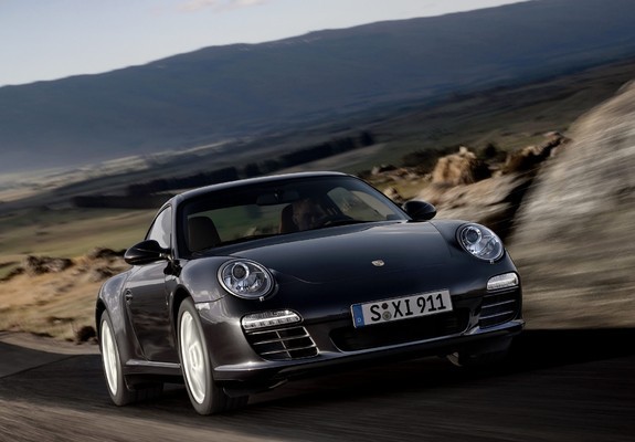 Images of Porsche 911 Carrera 4 Coupe (997) 2008–12