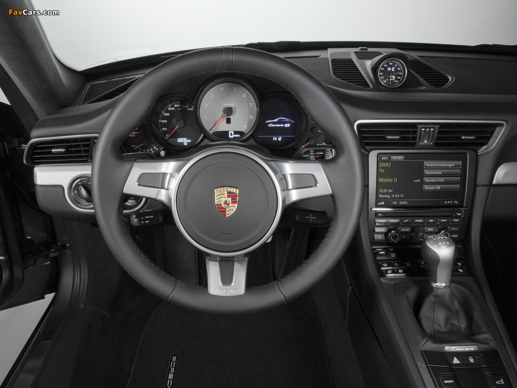 Porsche 911 Carrera 4S Coupe (991) 2012 images (1024 x 768)