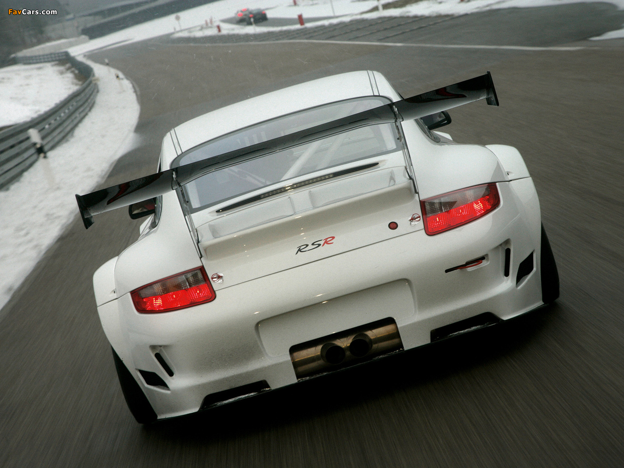 Images of Porsche 911 GT3 RSR (997) 2009–10 (1280 x 960)