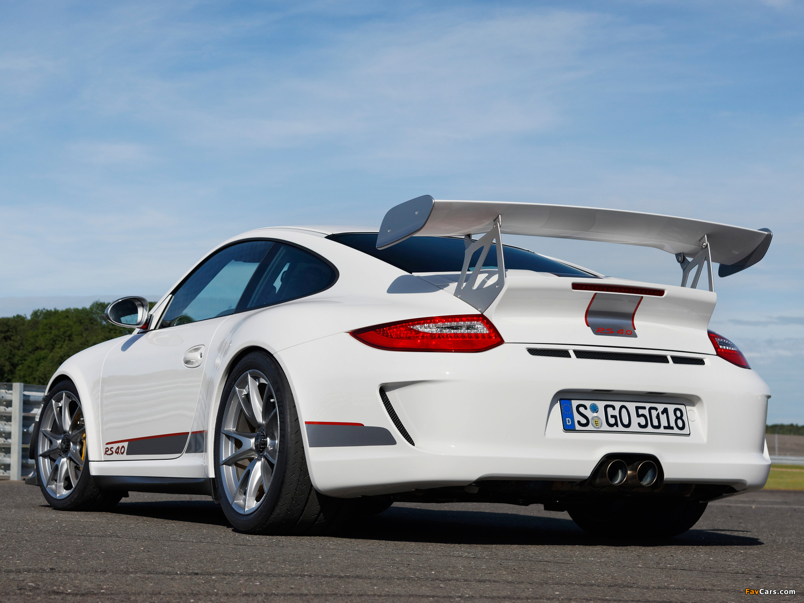 Photos of Porsche 911 GT3 RS 4.0 (997) 2011 (1600 x 1200)