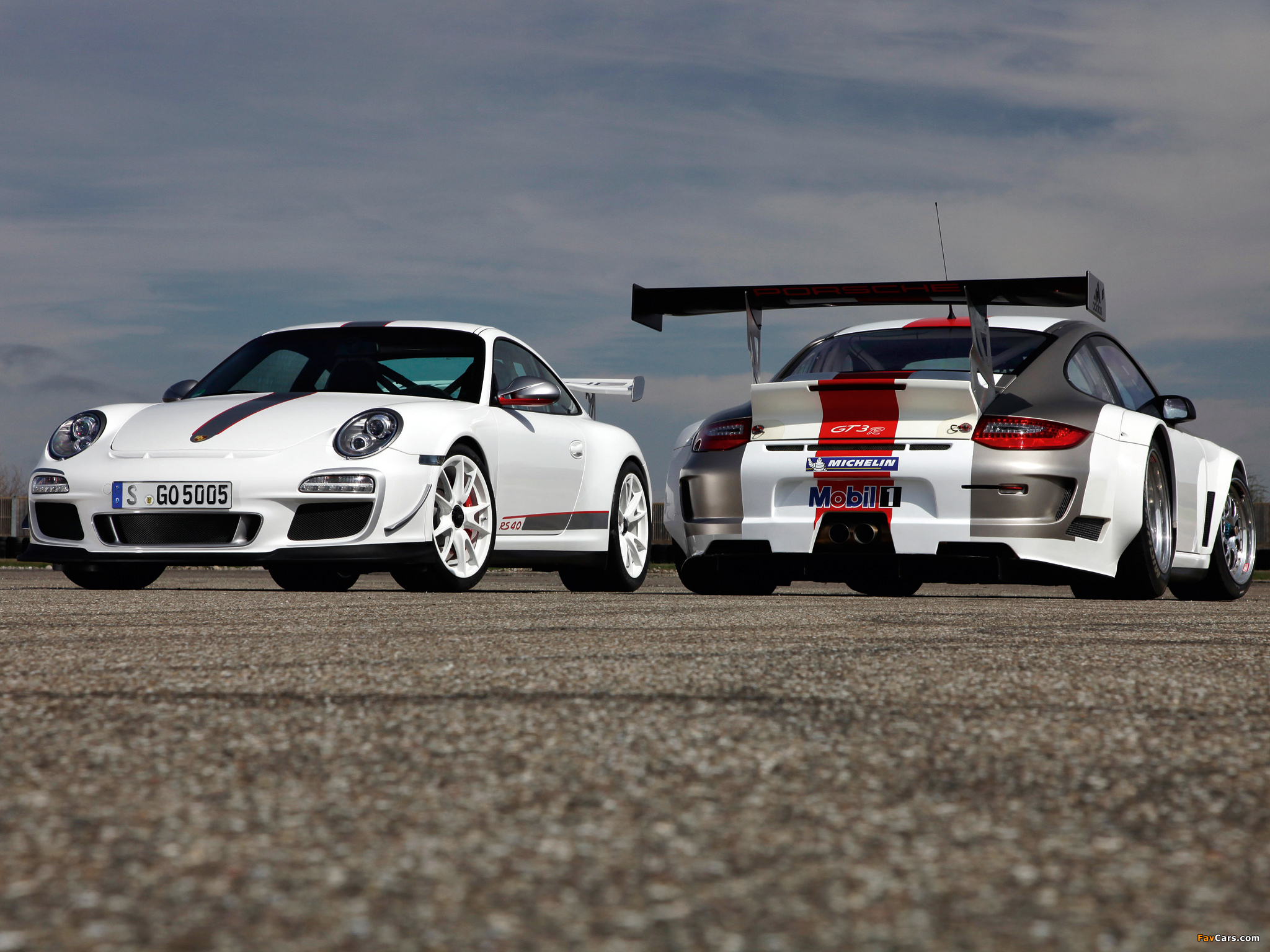 Porsche 911 GT3 pictures (2048 x 1536)