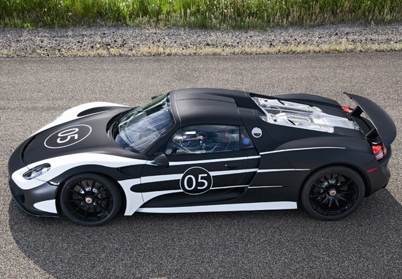 Porsche 918 Spyder Prototype 2012 images