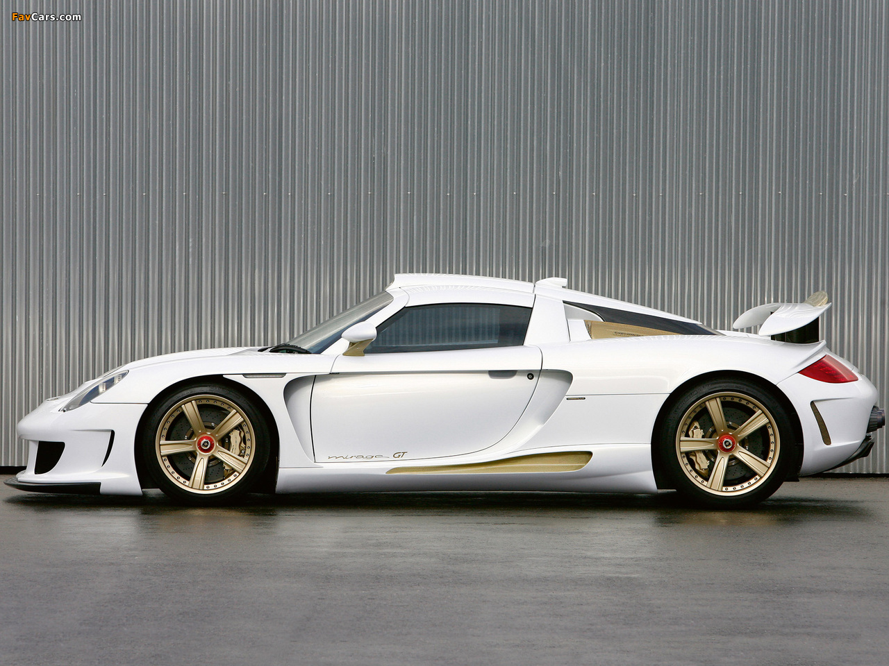 Gemballa Mirage GT Gold Edition 2009 wallpapers (1280 x 960)