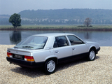 Pictures of Renault 25 1983–88