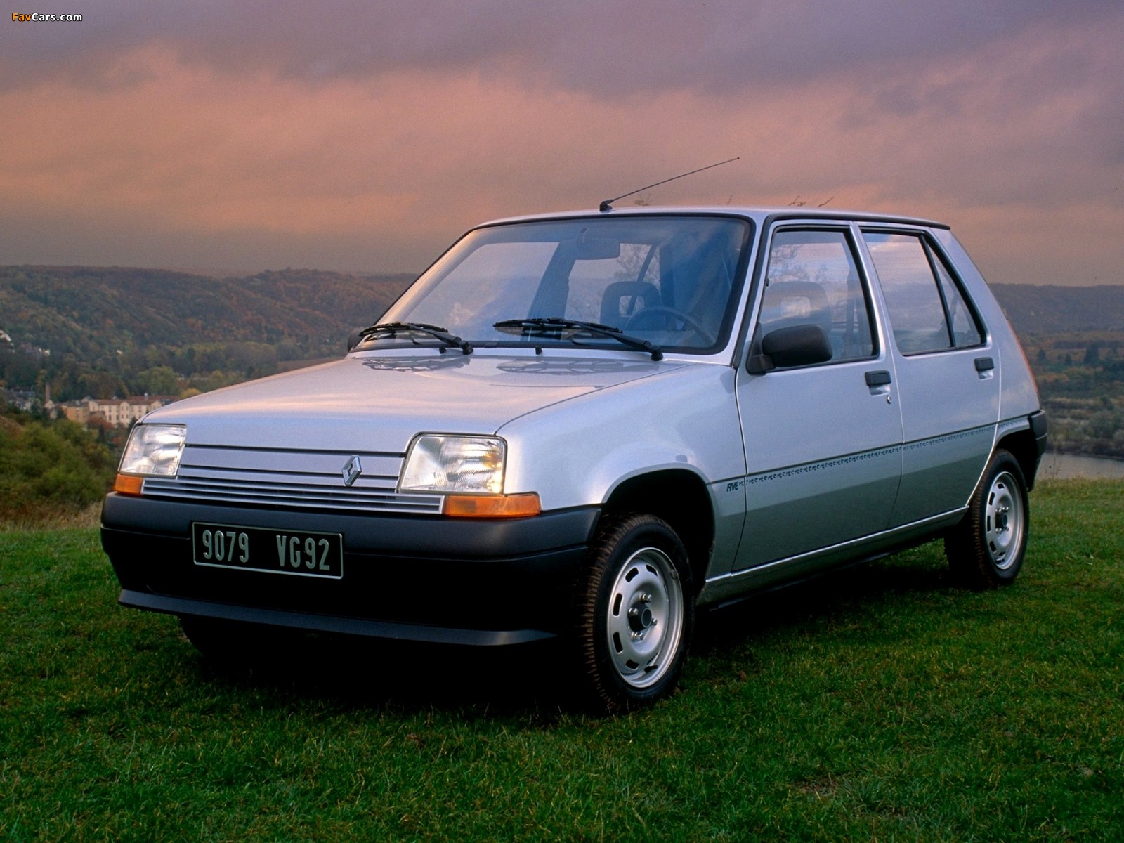 Photos of Renault 5 5-door 1985–96 (1600 x 1200)