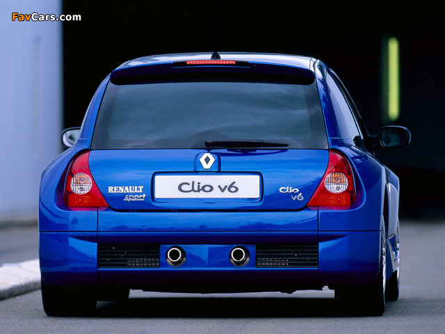 Photos of Renault Clio V6 Sport 2003–04 (640 x 480)
