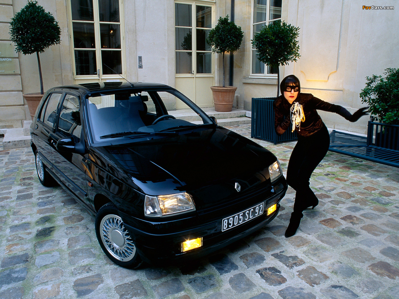 Pictures of Renault Clio Baccara 1991–94 (1280 x 960)