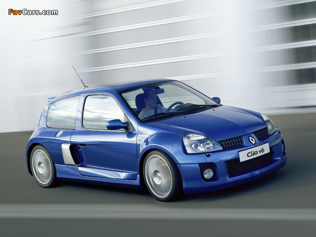 Renault Clio V6 Sport 2003–04 photos (640 x 480)