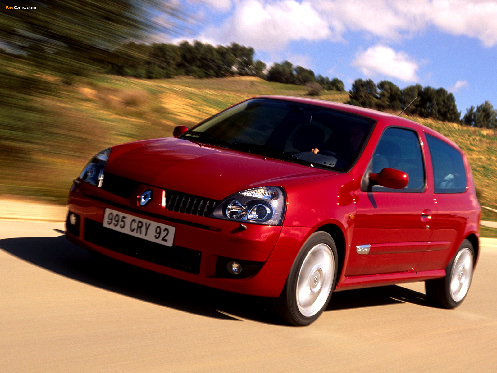 Renault Clio RS 2002–05 wallpapers (1600 x 1200)
