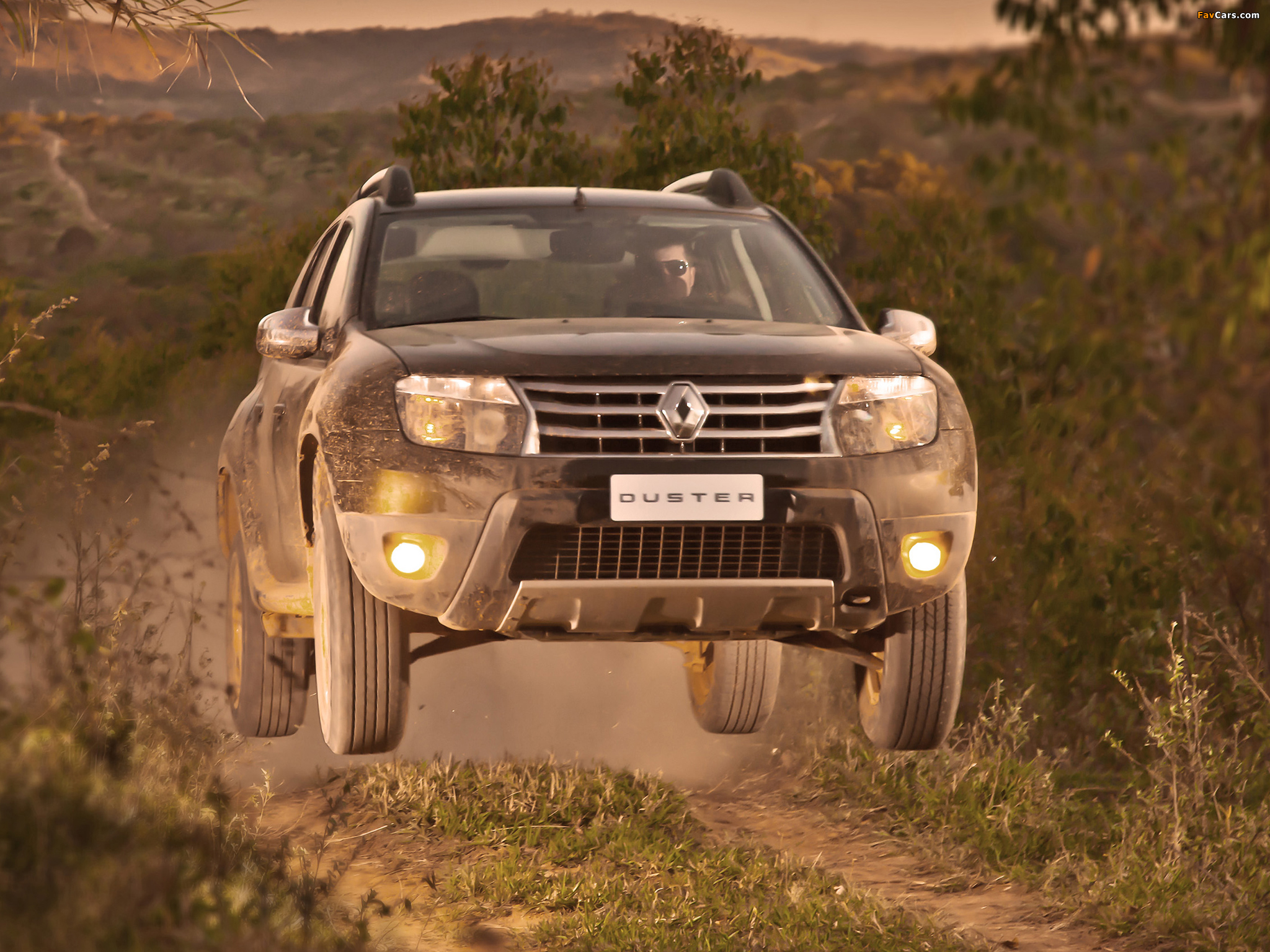 Photos of Renault Duster 2010 (2048 x 1536)