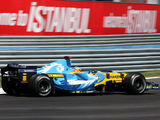 Pictures of Renault R26 2006