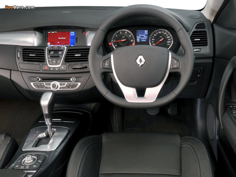 Images of Renault Laguna Coupe ZA-spec 2010 (800 x 600)