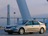 Renault Laguna Hatchback 2000–05 photos
