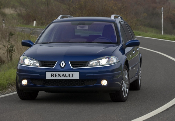 Renault Laguna Break 2005–07 pictures