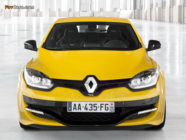 Pictures of Renault Mégane R.S. 265 2014 (640 x 480)