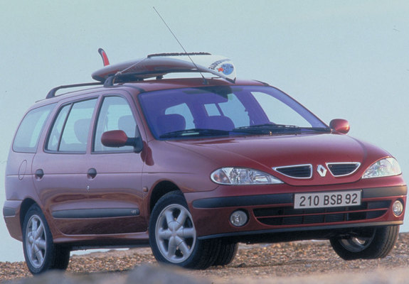 Renault Megane Grandtour 1999–2003 pictures