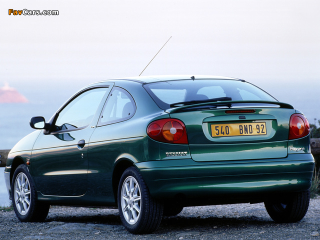 Renault Megane Coupe 1999–2003 pictures (640 x 480)