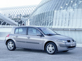 Renault Megane 5-door 2003–06 images