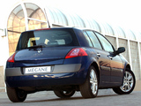 Renault Megane 5-door ZA-spec 2003–06 photos