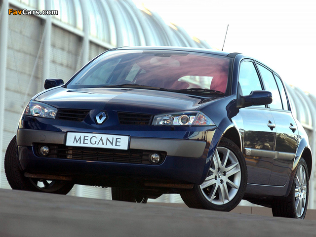 Renault Megane 5-door ZA-spec 2003–06 photos (640 x 480)