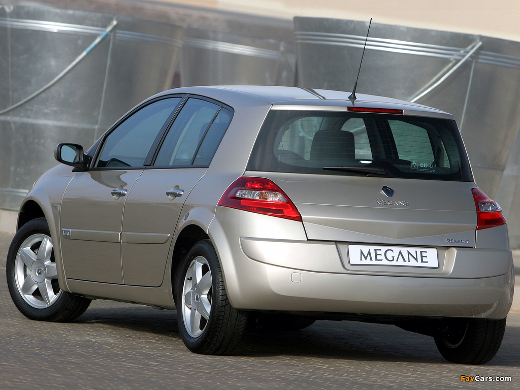Renault Megane 5-door ZA-spec 2006–09 images (1024 x 768)
