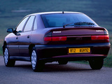 Photos of Renault Safrane 1996–2000