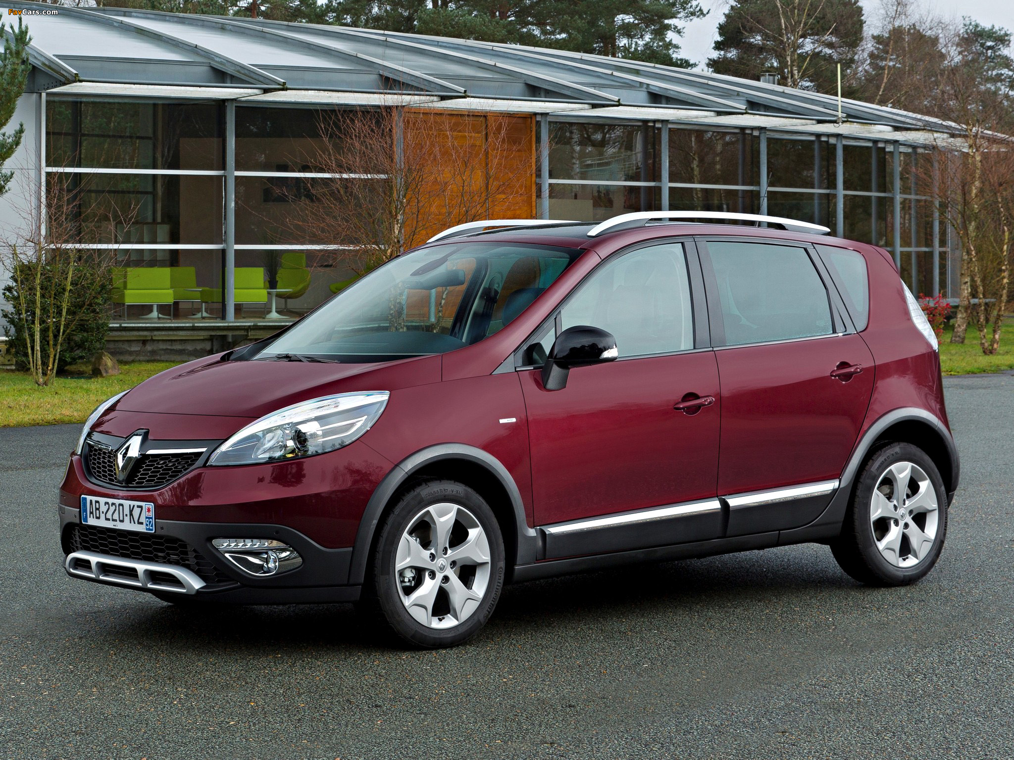 Images of Renault Scenic XMOD 2013 (2048 x 1536)