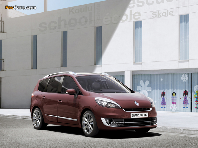 Pictures of Renault Grand Scenic 2012–13 (640 x 480)