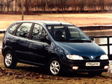 Renault Megane Scenic 1996–99 photos