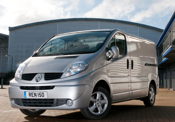 Images of Renault Trafic Van UK-spec 2010
