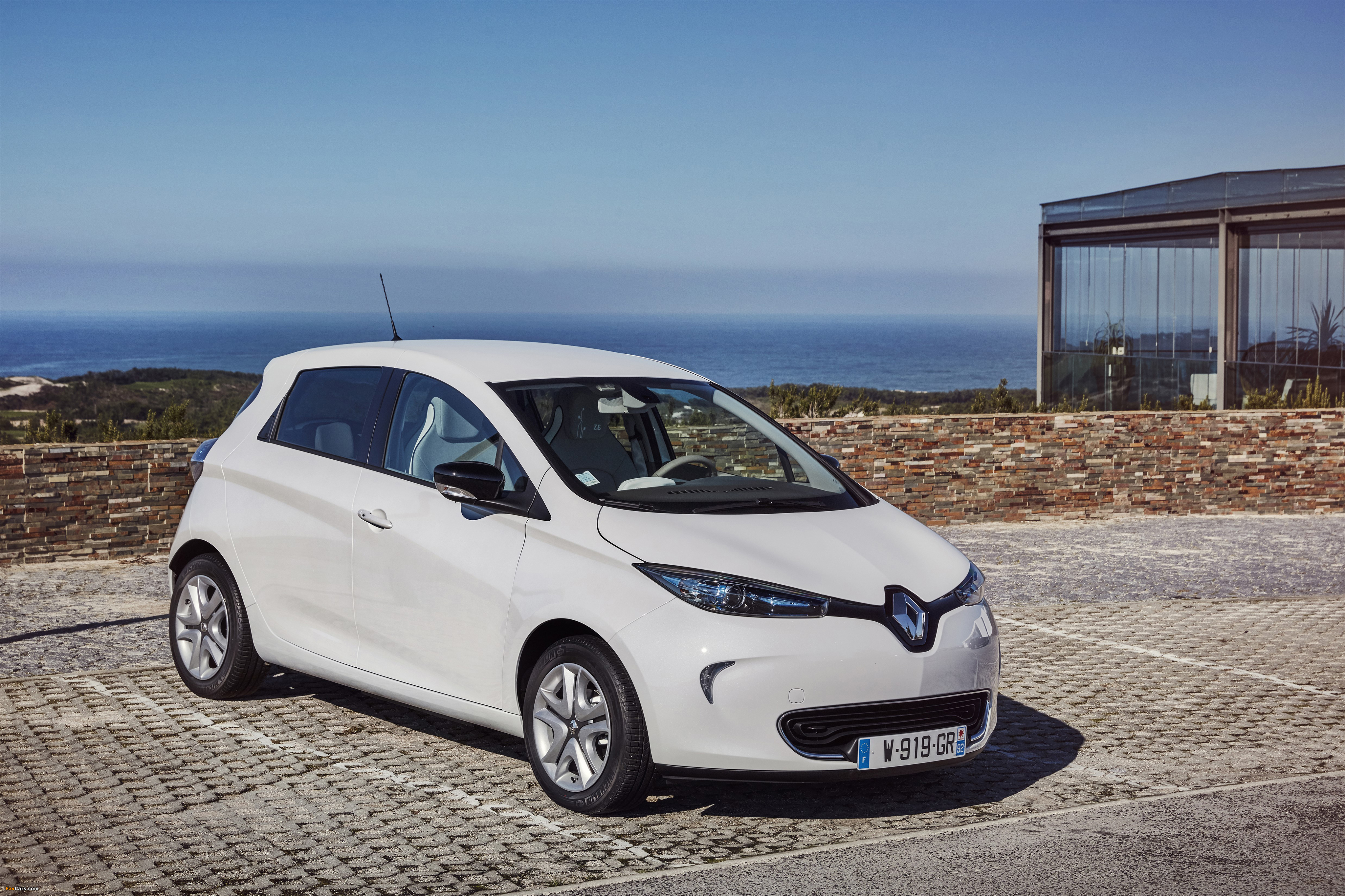 Images of Renault Zoe Z.E. 2012 (4096 x 2731)