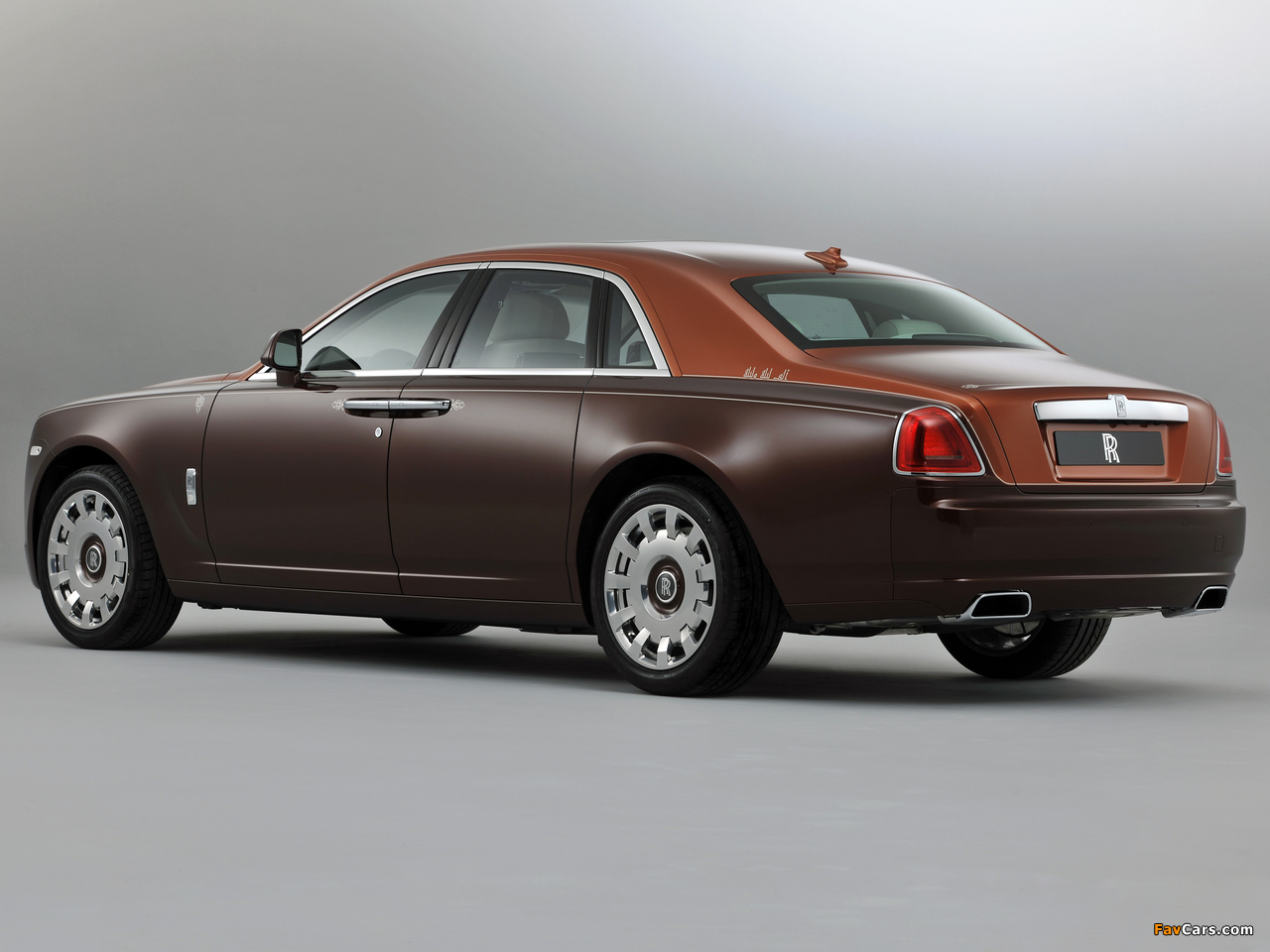 Photos of Rolls-Royce Ghost One Thousand and One Nights 2012 (1280 x 960)