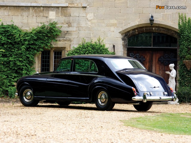 Images of Rolls-Royce Phantom V Limousine by James Young 1959–63 (640 x 480)