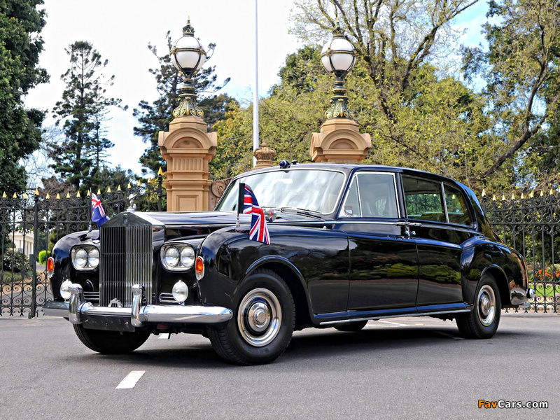 Images of Rolls-Royce Phantom V Park Ward Limousine 1963–68 (800 x 600)
