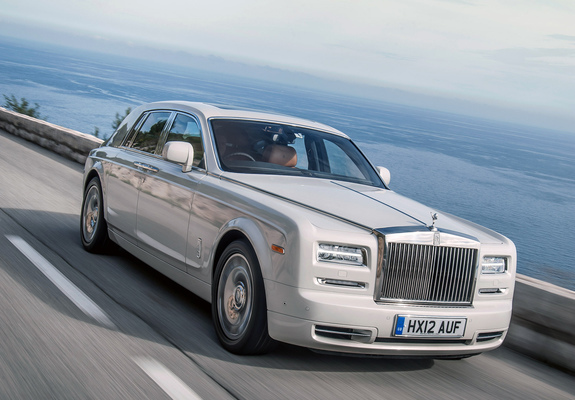 Photos of Rolls-Royce Phantom UK-spec 2012
