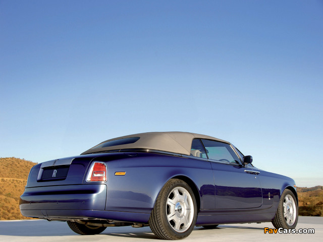 Rolls-Royce Phantom Drophead Coupe UK-spec 2008–12 photos (640 x 480)