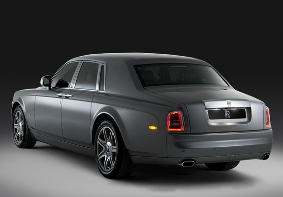 Rolls-Royce Phantom 2009–12 pictures