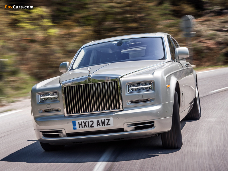 Rolls-Royce Phantom 2012 photos (800 x 600)