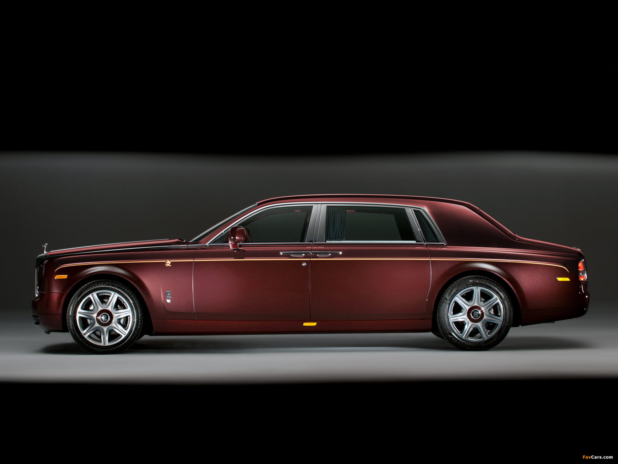 Rolls-Royce Phantom Year of the Dragon 2012 wallpapers (2048 x 1536)