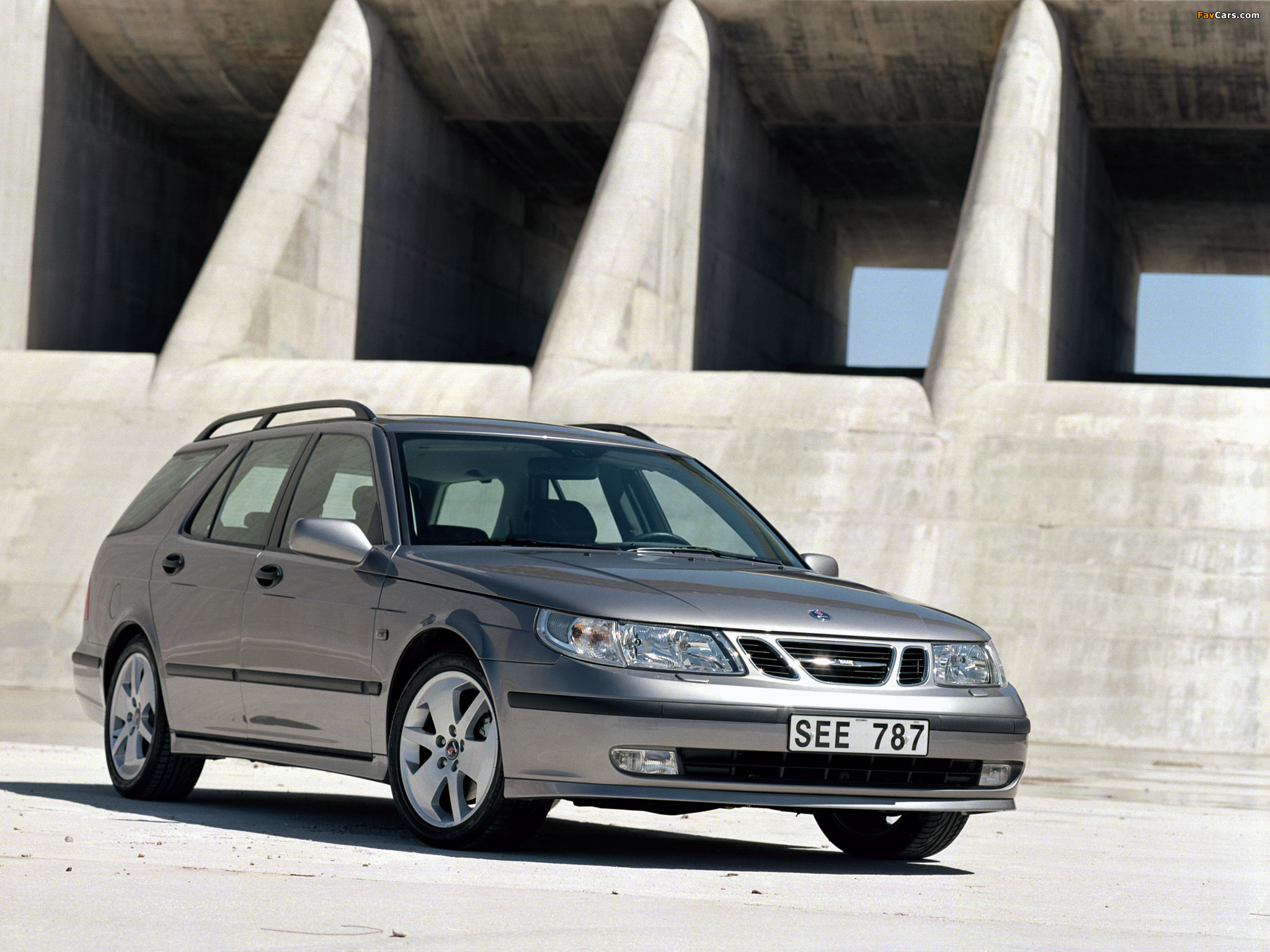 Saab 9 купить. Saab 9-5 Wagon. Saab 9-5 универсал 2003. Saab 9-5 Aero. Saab 9-5 2002.