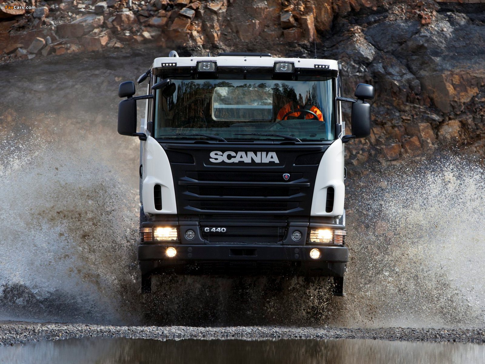 Scania G440 6x6 Tipper Off-Road Package 2011 pictures (1600 x 1200)