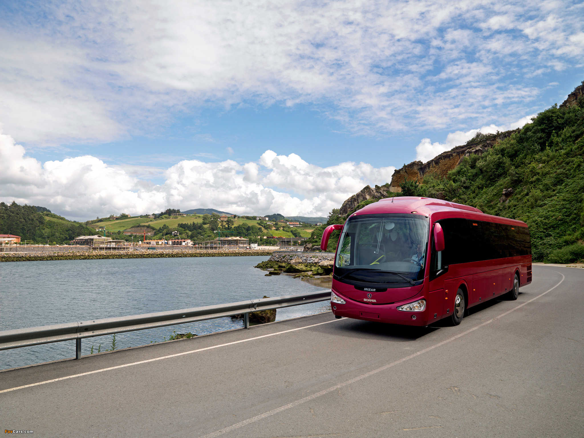 Автобусный тур из владимира на море. Irizar i4. Irizar i4 автобус. Автобус на море. Красивый автобус.