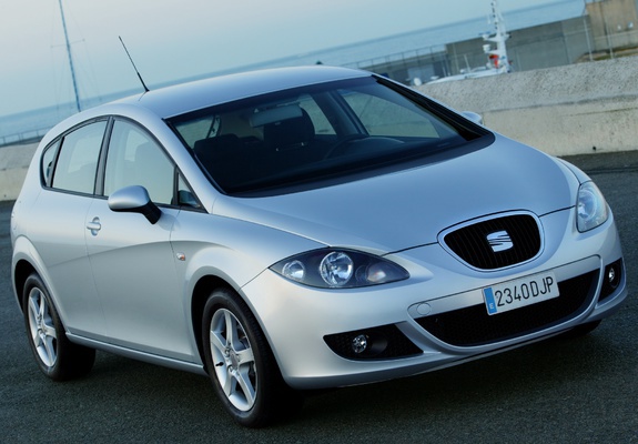 Seat Leon 2005–09 wallpapers