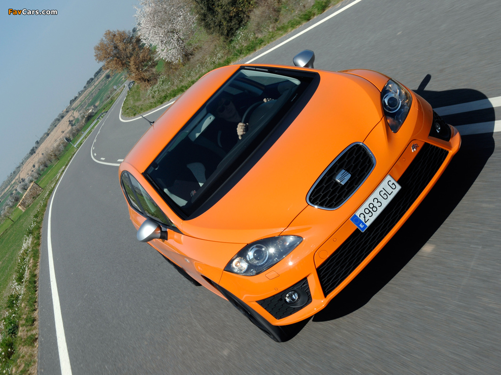 Seat Leon FR 2009–12 wallpapers (1024 x 768)