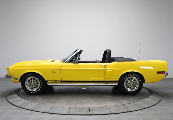 Photos of Shelby GT500 KR Convertible 1968