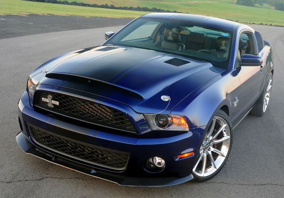 Photos of Shelby GT500 Super Snake 2010–11
