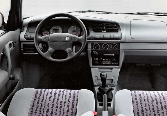 Photos of Škoda Pickup (Type 797) 1995–2001